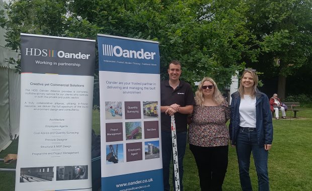 oander at stem in the park crawley